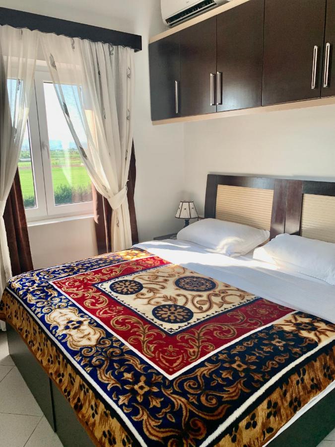 Hotel Anxhelo Kuçovë Exteriér fotografie